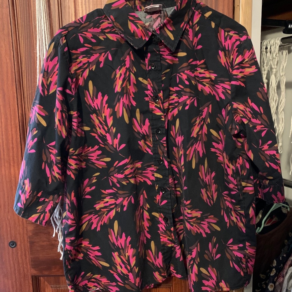 vintage short sleeve flower patterned blouse